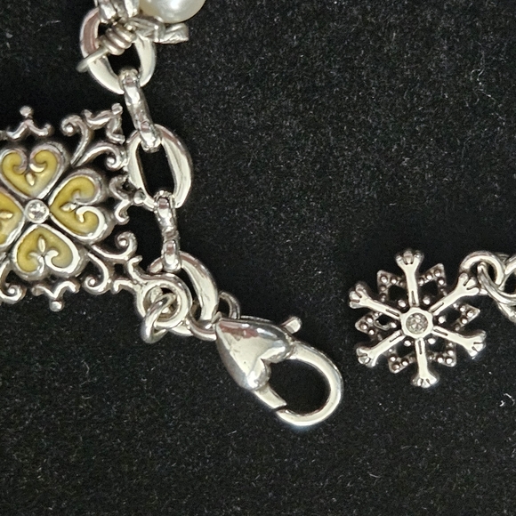 Brighton Snowflake Charm Bracelet . - Picture 5 of 5